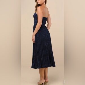 Lulu's Navy Strapless Dress